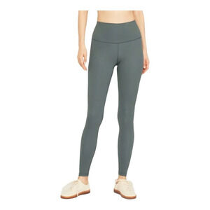 Everlane The Perform Legging